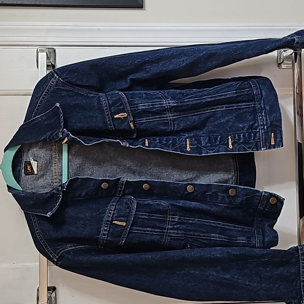 Lee rigid Denim jacket.  Great shape